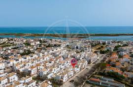 Cabanas 2 bedroom apartment with terrace and pool - 300 m from beach