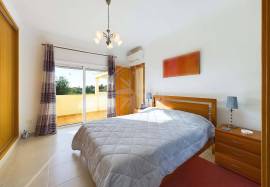 Tavira countryside 4 bedroom villa with pool, garage & sea view