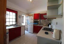 Single Story 2 Bedroom Villa with Extension Project, Swimming Pool and Excellent Location in Guia, Albufeira
