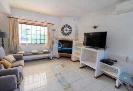 Single Story 2 Bedroom Villa with Extension Project, Swimming Pool and Excellent Location in Guia, Albufeira