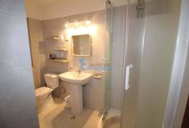 Single Story 2 Bedroom Villa with Extension Project, Swimming Pool and Excellent Location in Guia, Albufeira
