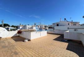 Single Story 2 Bedroom Villa with Extension Project, Swimming Pool and Excellent Location in Guia, Albufeira
