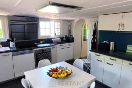 Stunning 4 Bed Riverside House for Sale in Barneville sur Seine Normandy France