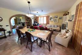 Excellent 3 Bed Villa for Sale In Via Chiusagrande Campiglia marittima Italy