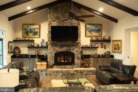 Stunning 4 Bed Luxury Home For Sale In Stafford Virginia USA