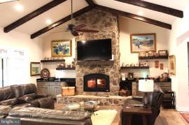 Stunning 4 Bed Luxury Home For Sale In Stafford Virginia USA