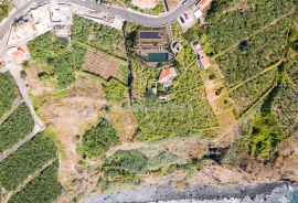 Exclusive Land in First Line of Construction