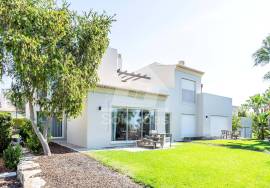 Hibiscus Gardens – Tranquility and Exclusivity in Carvoeiro