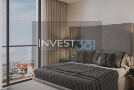 1+1 Bedroom Apartment in Canidelo: Stunning Views and Proximity to the Beach