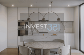 1+1 Bedroom Apartment in Canidelo: Stunning Views and Proximity to the Beach