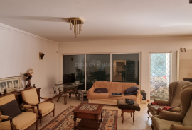 Algarve Refuge: 3 Bedroom Villa with Land and Pool in Boliqueime