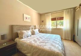 Luxurious 2 Bedroom Apartment in a Resort by the Golf Course Luxurious 2 Bedroom Apartment in a Resort by the Golf Course