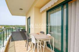 Top-Floor 3-Bedroom Apartment with Panoramic Views | Near Vilamoura* Top-Floor 3-Bedroom Apartment with Panoramic Views | Near Vilamoura*