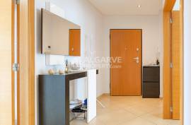 Top-Floor 3-Bedroom Apartment with Panoramic Views | Near Vilamoura* Top-Floor 3-Bedroom Apartment with Panoramic Views | Near Vilamoura*