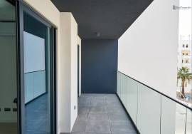 New Two-Bedroom Apartment in Terraços Quarteira II, 50m from the Beach