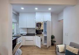 Renovated T2 with 2 bathrooms in Benfica