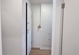 Renovated T2 with 2 bathrooms in Benfica