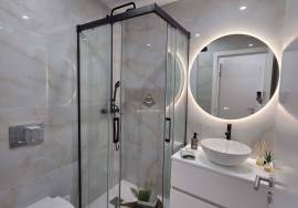 Renovated T2 with 2 bathrooms in Benfica