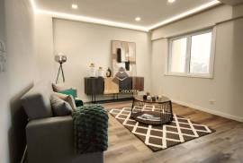 Renovated Apartment in Alenquer