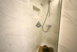 Renovated Apartment in Alenquer
