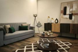 Renovated T3 Apartment in Benfica