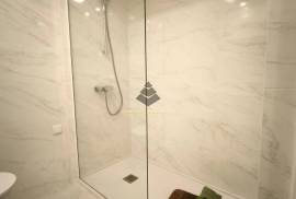 Renovated T3 Apartment in Benfica