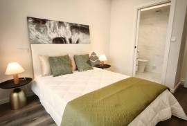 Renovated T3 Apartment in Benfica