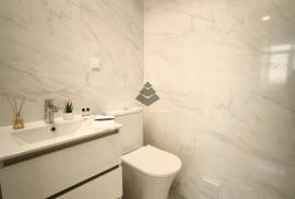 Renovated T3 Apartment in Benfica