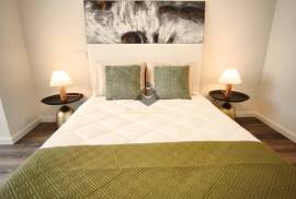 Renovated T3 Apartment in Benfica