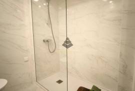 Renovated T3 Apartment in Benfica