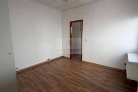 Commercial property Cascais Polima