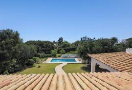 Tranquil 3-bedroom villa on large private plot close to Carvoeiro