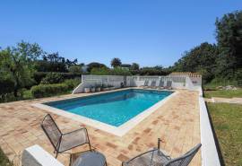Tranquil 3-bedroom villa on large private plot close to Carvoeiro