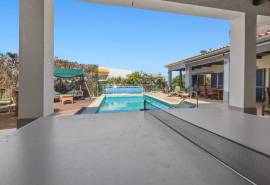 Montes de Alvor – 4-bedroom villa close to Alvor