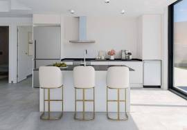 Excellent brand new villa