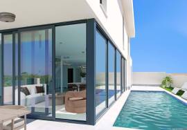Excellent brand new villa