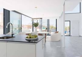 Excellent brand new villa