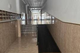 Spacious 4-bedroom apartment with balcony and unobstructed views in Callosa de Segura