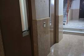 Spacious 4-bedroom apartment with balcony and unobstructed views in Callosa de Segura