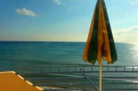 Makry-Gialos, beachfront apartment