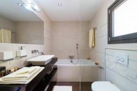 Mochlos, esattamente sul mare: