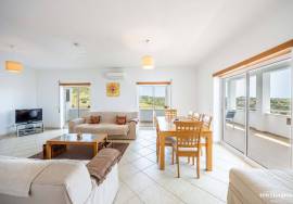 Villa With Panoramic Views Close To The Ocean