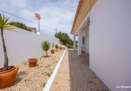 Villa With Panoramic Views Close To The Ocean