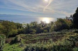 Opatija, Ičići, Building land 17500 m2 in an excellent location