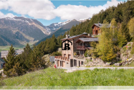 Spectacular brand new construction stone and wood house and luxury design for sale in Forn - Canillo (Andorra)