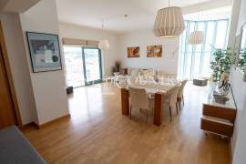 Albufeira - Lovely 2-bedroom penthouse overlooking the Marina in Albufeira