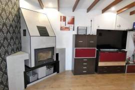 listing listing
