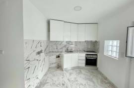 2 bedroom villa and 1 bedroom apartment in Barril