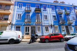 Condo/Apartment T2 for rent in Benfica, Lisboa