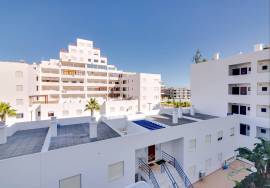 Excellent 2 bedroom apartment in Quarteira